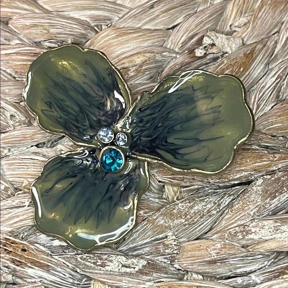 Vintage Enamel Orchid‎ Brooch with Rhinestone Accents